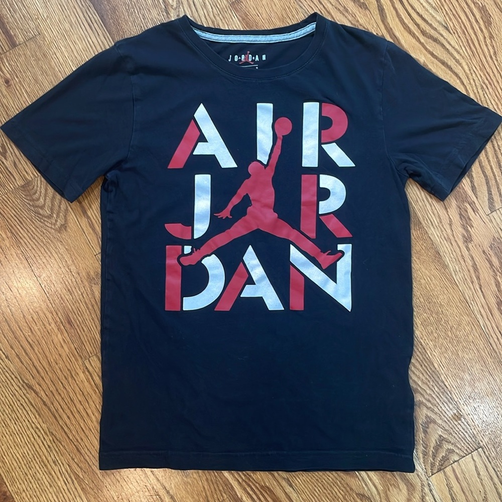Boy’s Air Jordan Shirt. Size Large 12-13YRS. Excellent Condition. - Picture 3 of 9